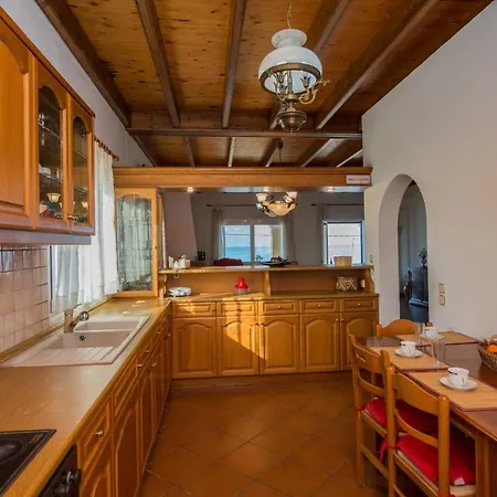 Frosos Beachfront Maisonette Acharavi Apartment Acharavi (Corfu)