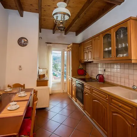 Apartment Frosos Beachfront Maisonette Acharavi